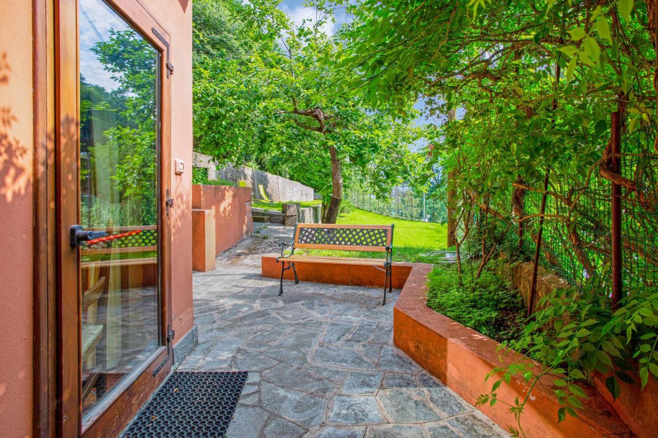 Residence Appartamento Londra Civate Exterior foto